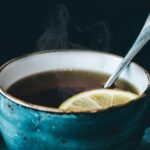 Jesienna herbata – co do niej dodać dla optymalnej odporności?